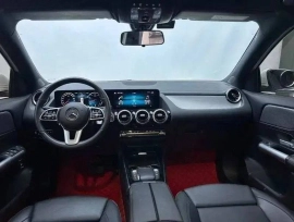 Mercedes-Benz GLA 180 II (H247)