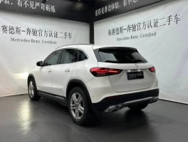 Mercedes-Benz GLA 180 II (H247)