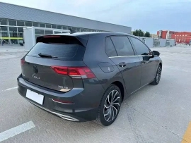 Volkswagen Golf VIII